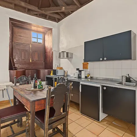 Casa Tradicional Canaria - I