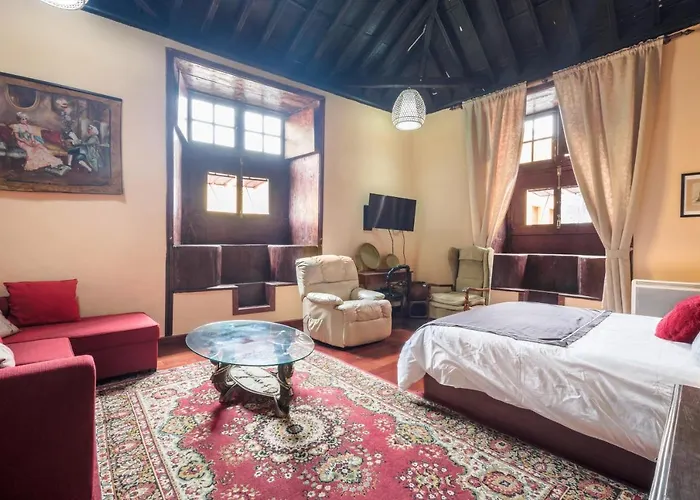 Casa Tradicional Canaria - I *